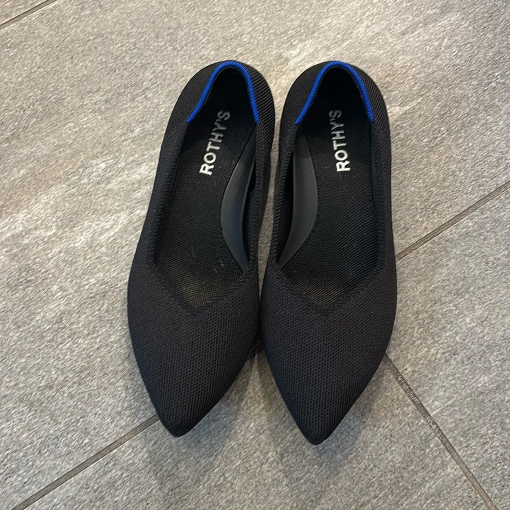 Rothy’s The Point Navy Flats